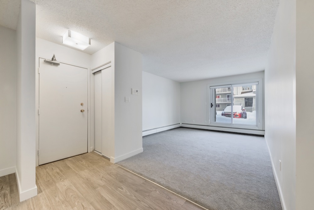 photo de la propriété pour le 15123 45 Ave. NW, Edmonton