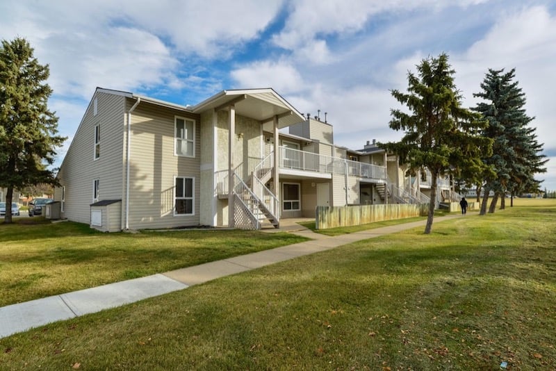 photo de la propriété pour le 2803 79 St. NW, Edmonton