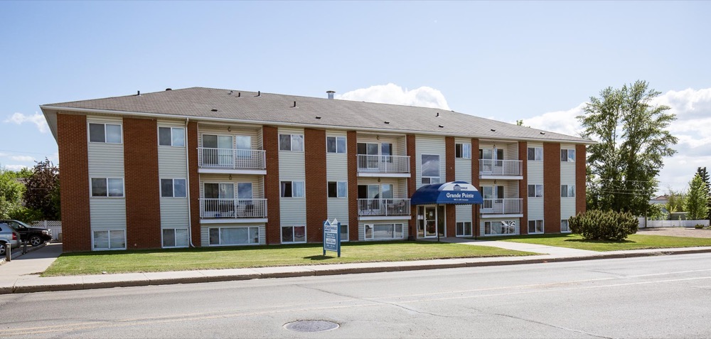 2 Bedroom Basement at Grande Pointe