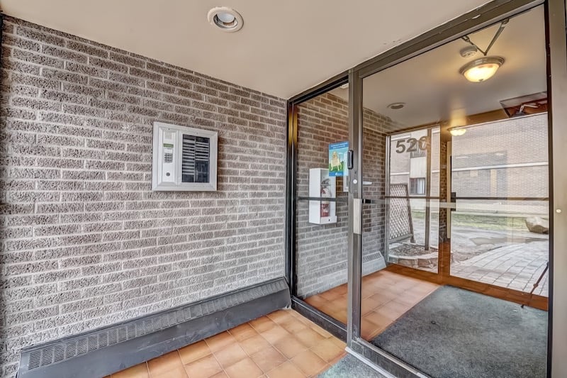 property photo for 420 rue Abelard, Montréal - Brossard