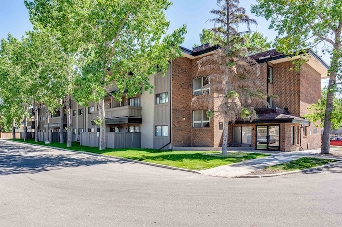 property photo for 401 Patterson Hill SW, Calgary