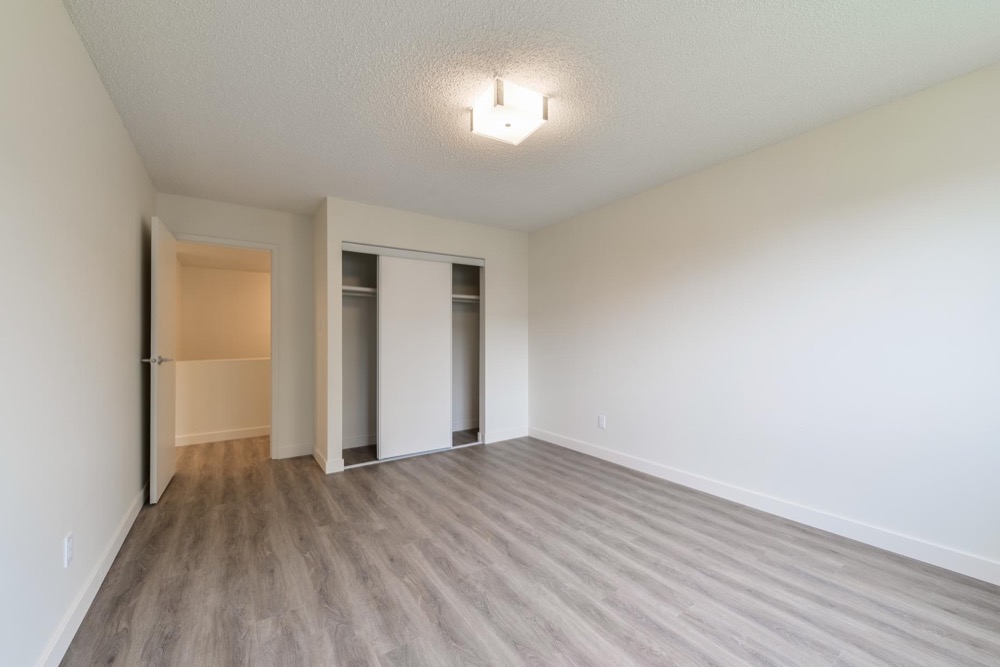 2 Bedroom + Den at Sandstone Pointe