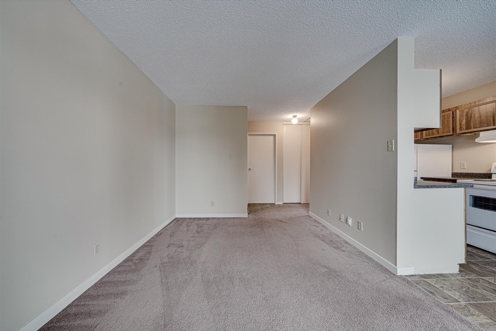 1 Chambre + Bureau at Stonebridge Apartments