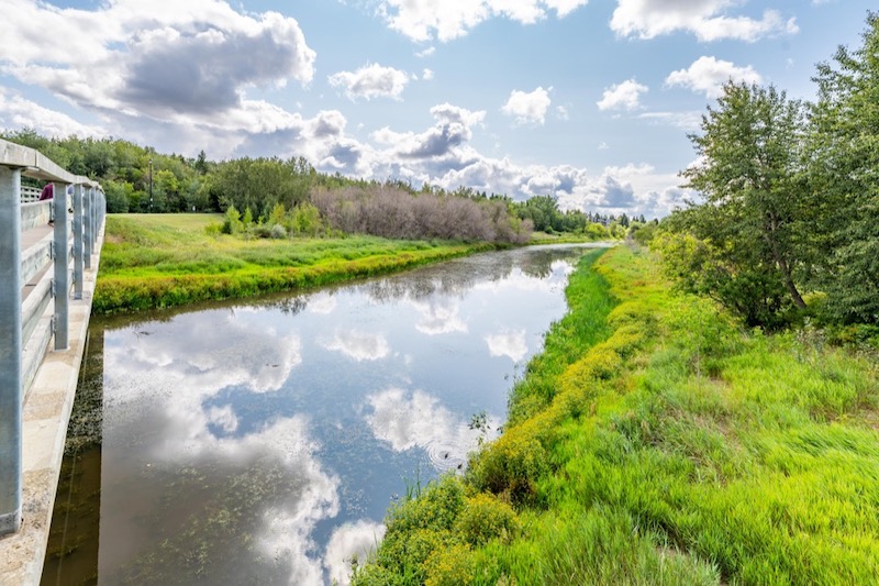 photo de la propriété pour le 500 Rivercrest Cres., St Albert